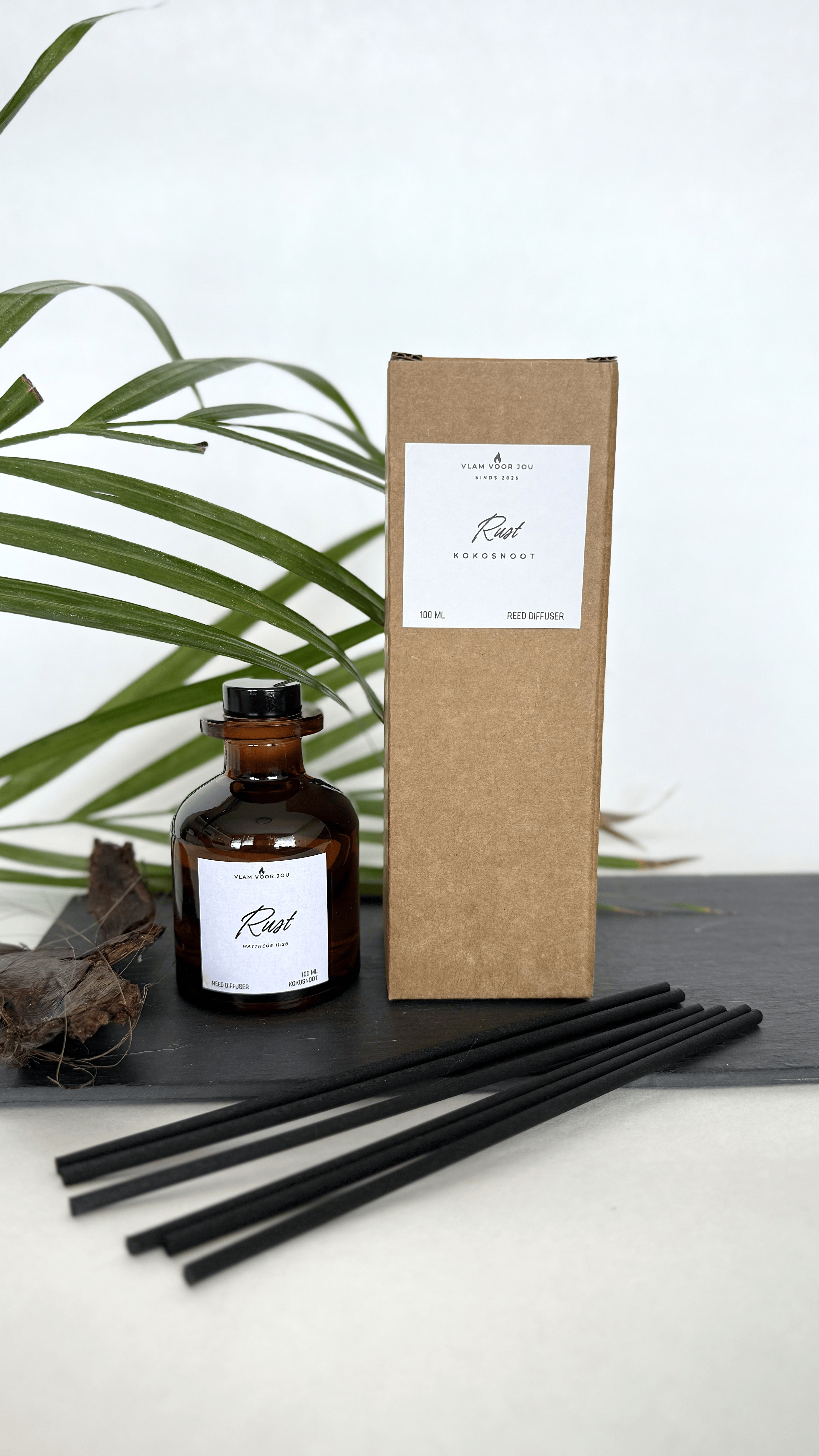 ¨RUST¨ KOKOSNOOT REED DIFFUSER